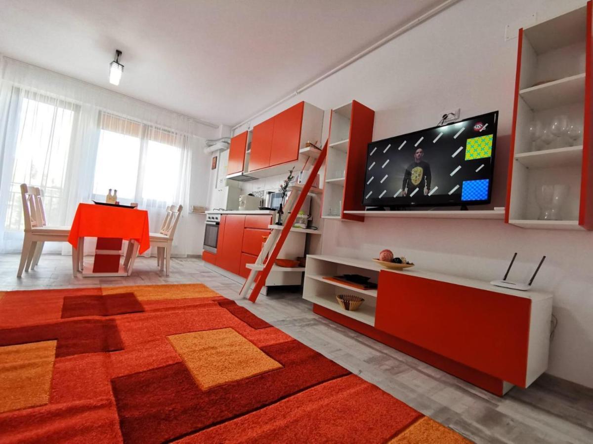 Orange Apartment-Brilliant Apartments Constanţa Esterno foto